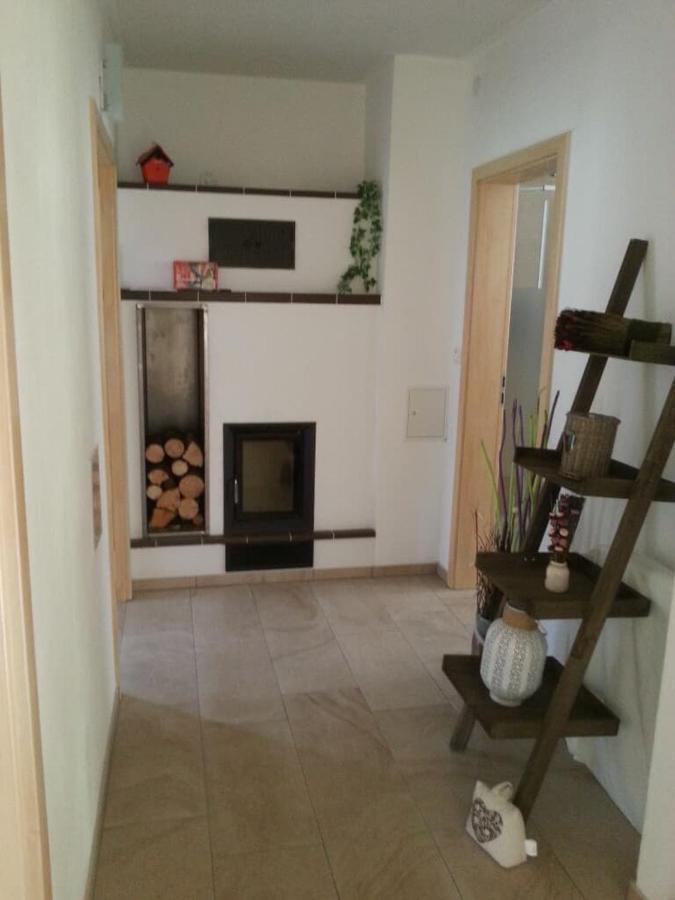 Ferienwohnung Und Sommerhaus Unter Der Burg Falkenberg  外观 照片