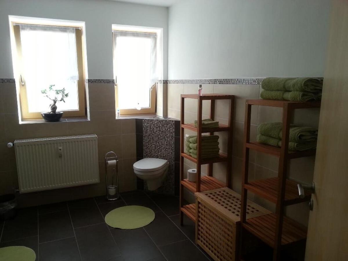 Ferienwohnung Und Sommerhaus Unter Der Burg Falkenberg  外观 照片