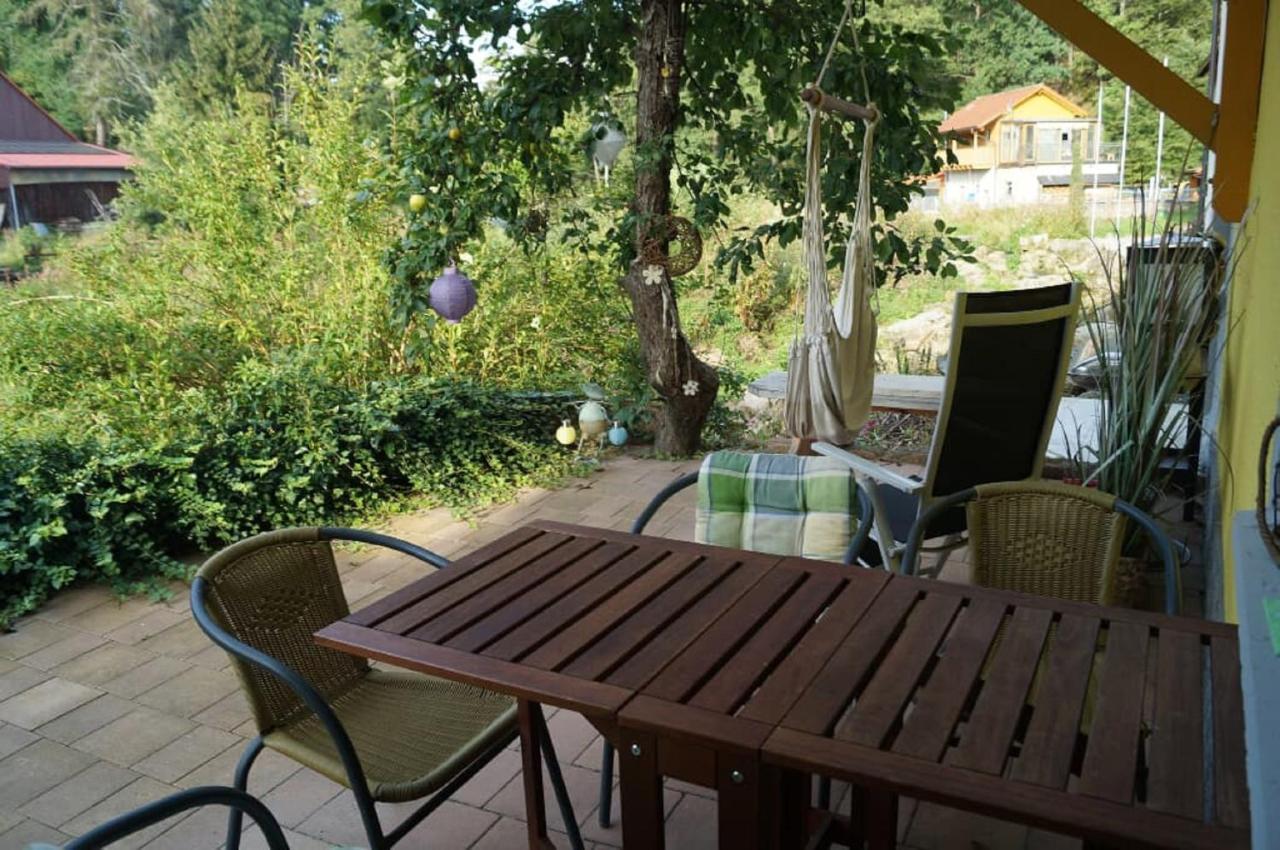 Ferienwohnung Und Sommerhaus Unter Der Burg Falkenberg  外观 照片